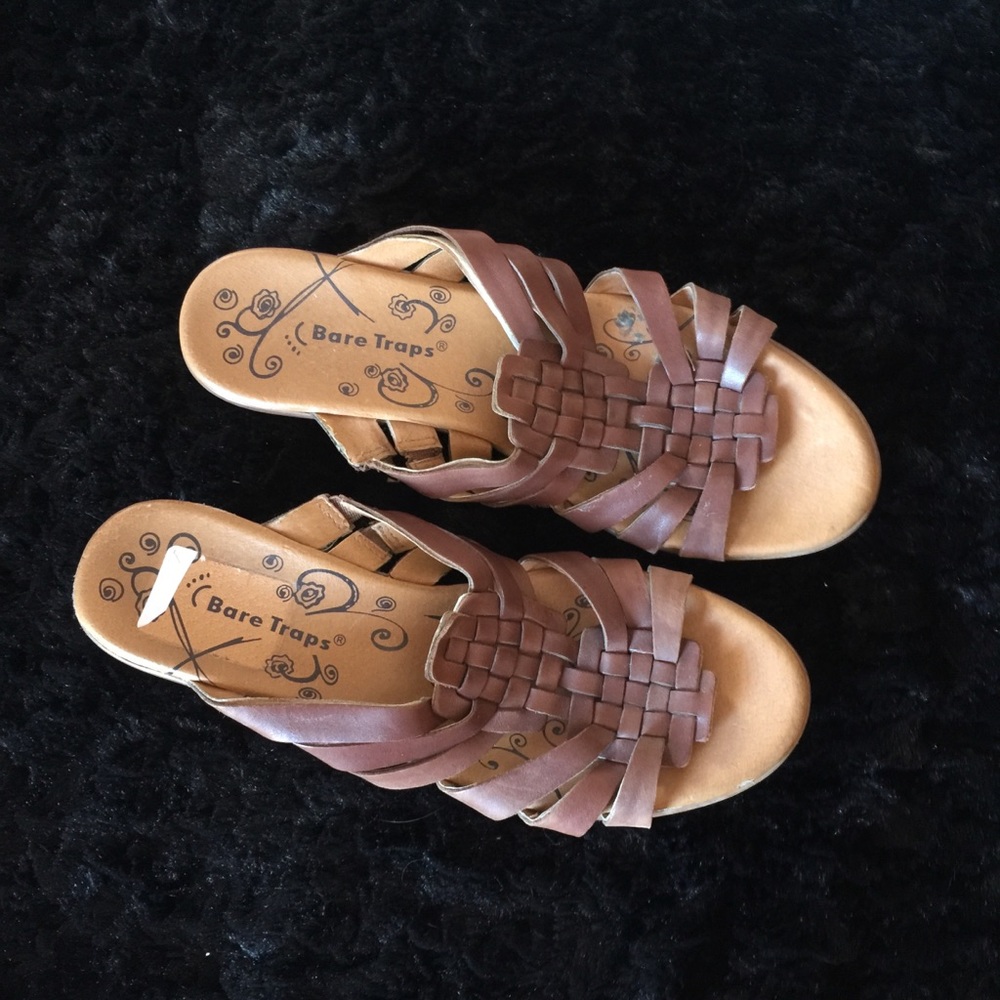 Bare Traps Sandals